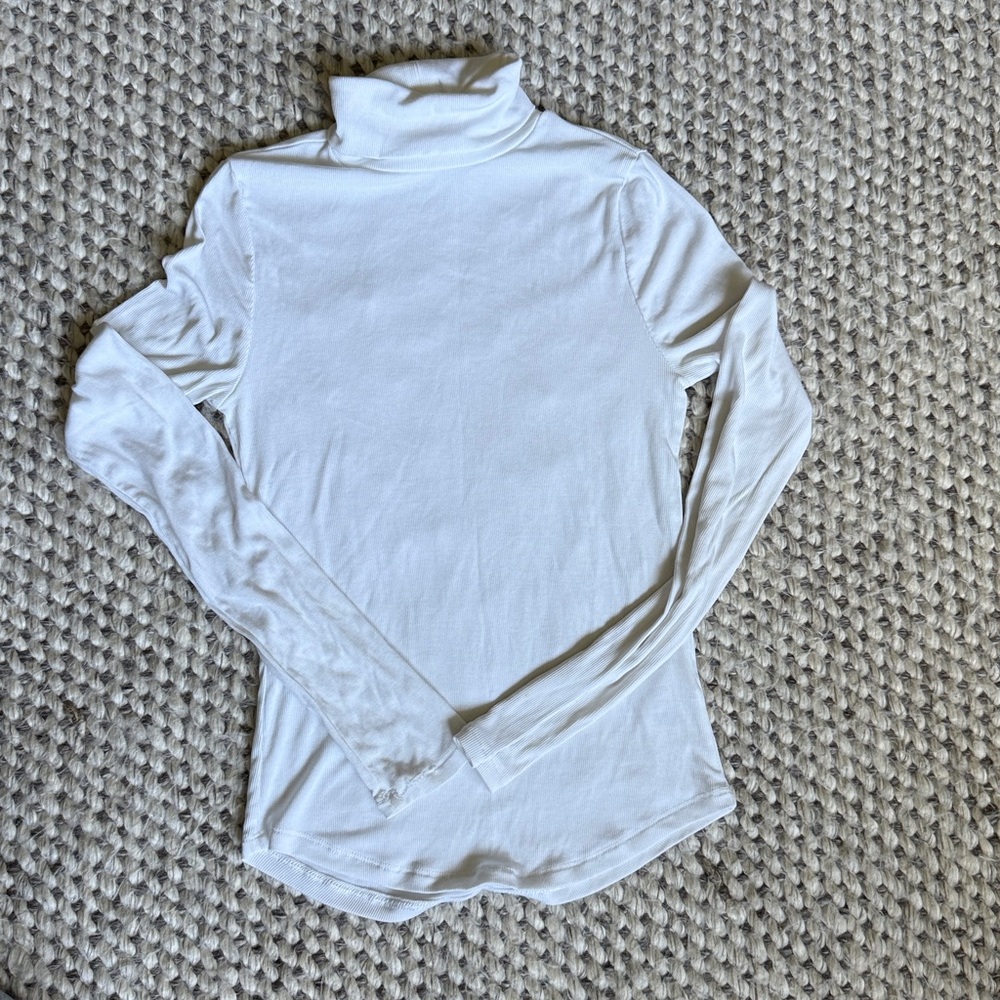 Sunday Best White Ribbed Turtleneck